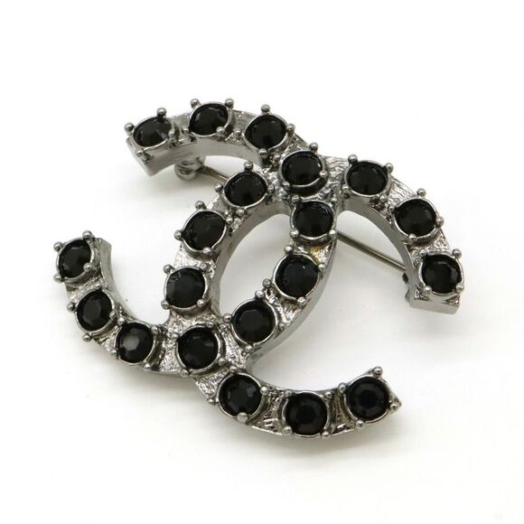 Pre Loved chanel Women Black Brooches - Picture 1 of 6